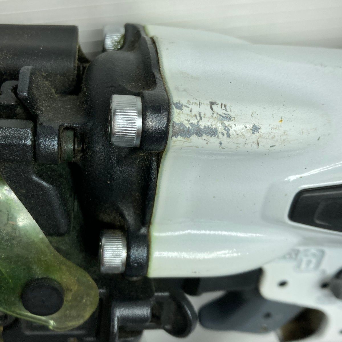  MAX マックス 65 mm 高圧エア釘打ち機 スーパーネイラ ケース付 HN-65 N 3 D ホワイト 釘打機 エアーツール