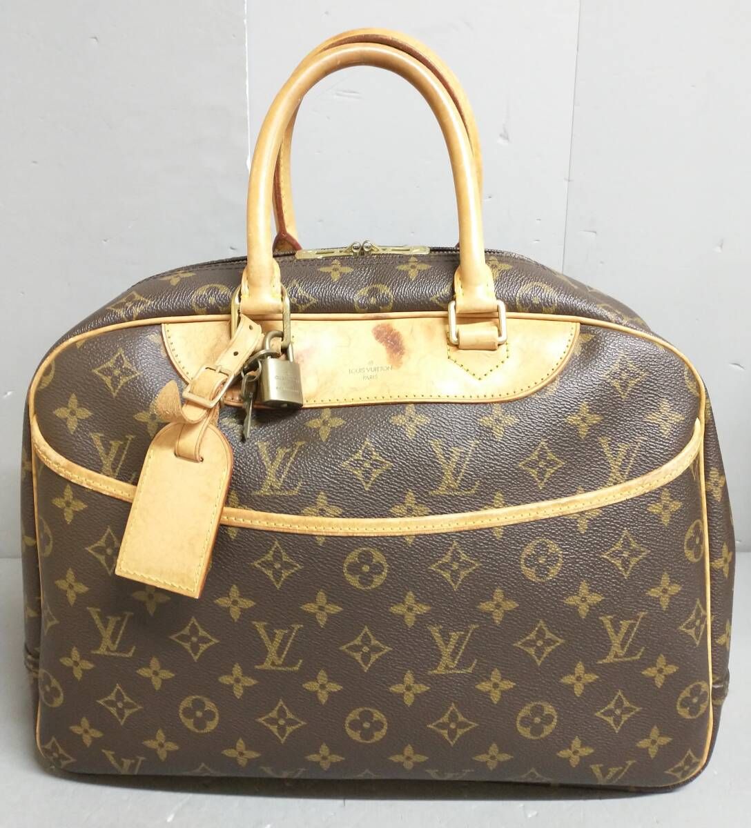 LOUIS VUITTON ルイヴィトン モノグラム ドーヴィル V10968