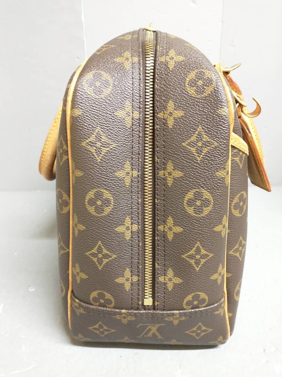 LOUIS VUITTON ルイヴィトン モノグラム ドーヴィル V10968