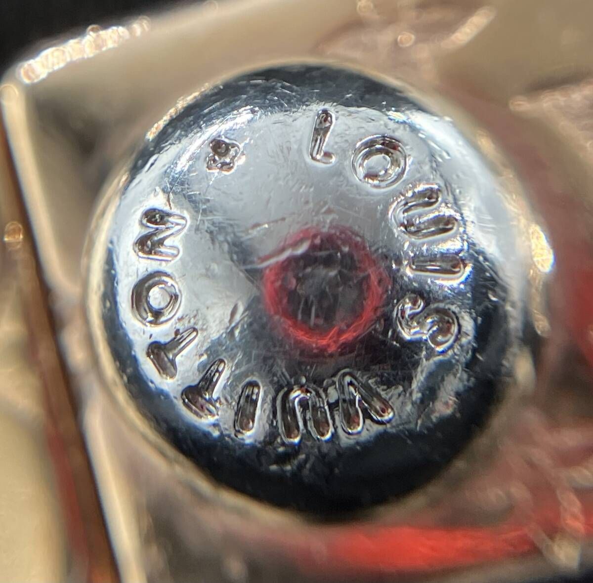 VUITTON ルイヴィトン