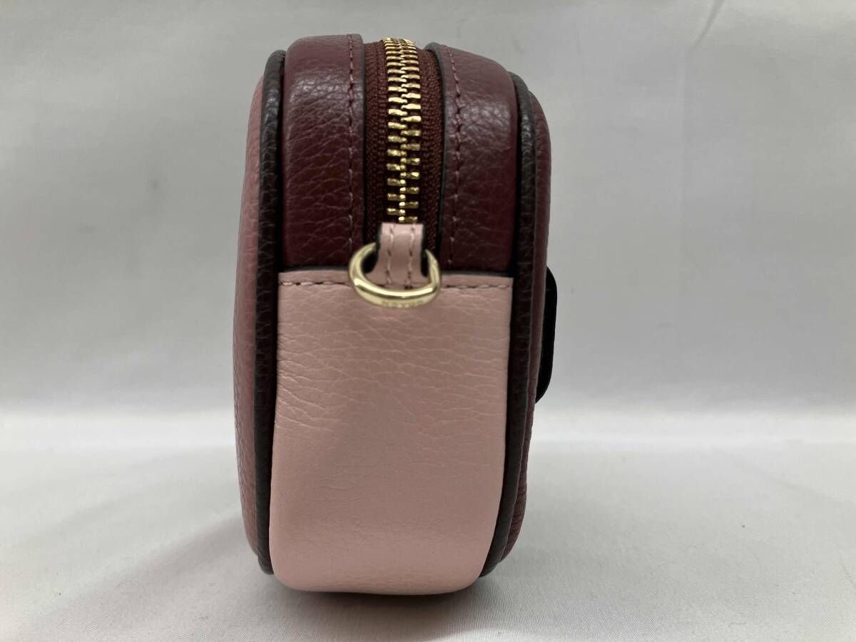 ピンク ボルドー