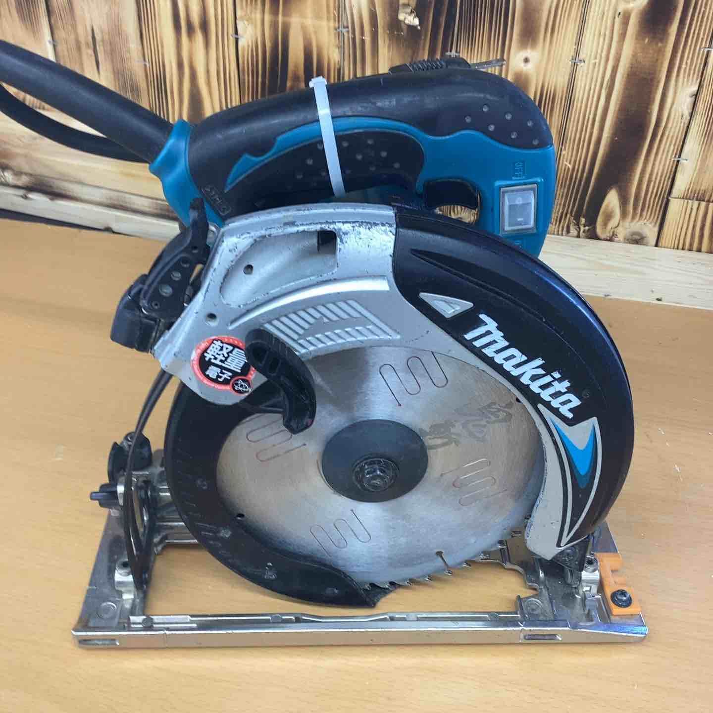 マキタ makita 電子マルノコ 5638 CBA