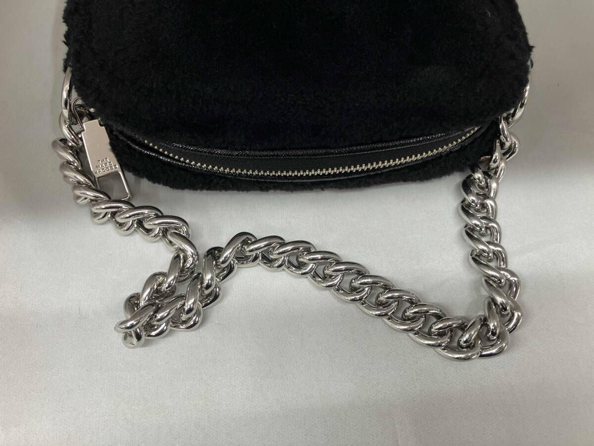 マークジェーコブス ブラック