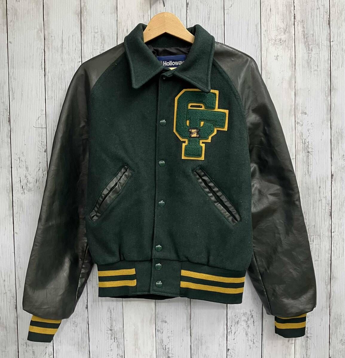 HOLLOWAY ホロウェイ スタジャン 背面ワッペン欠 ウール×レザー モス