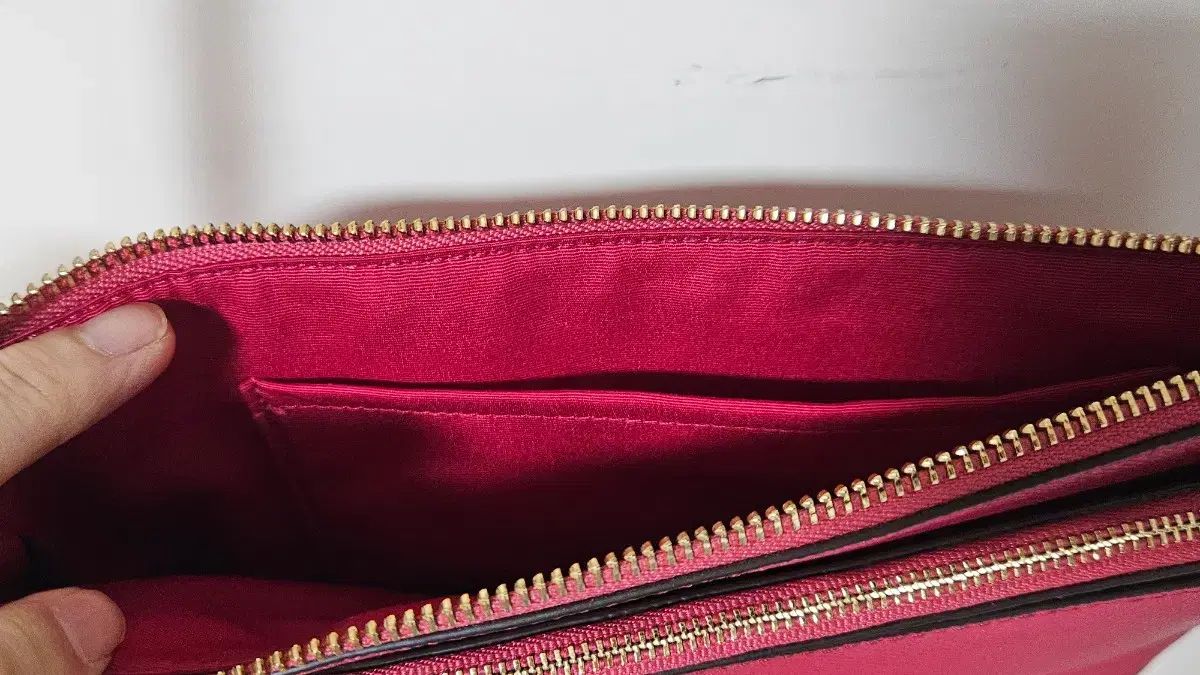 ピンク クロスバック