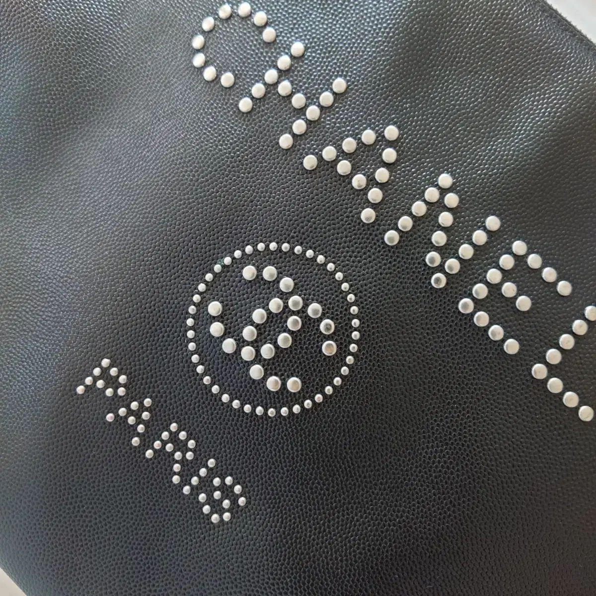 シャネル キャビア