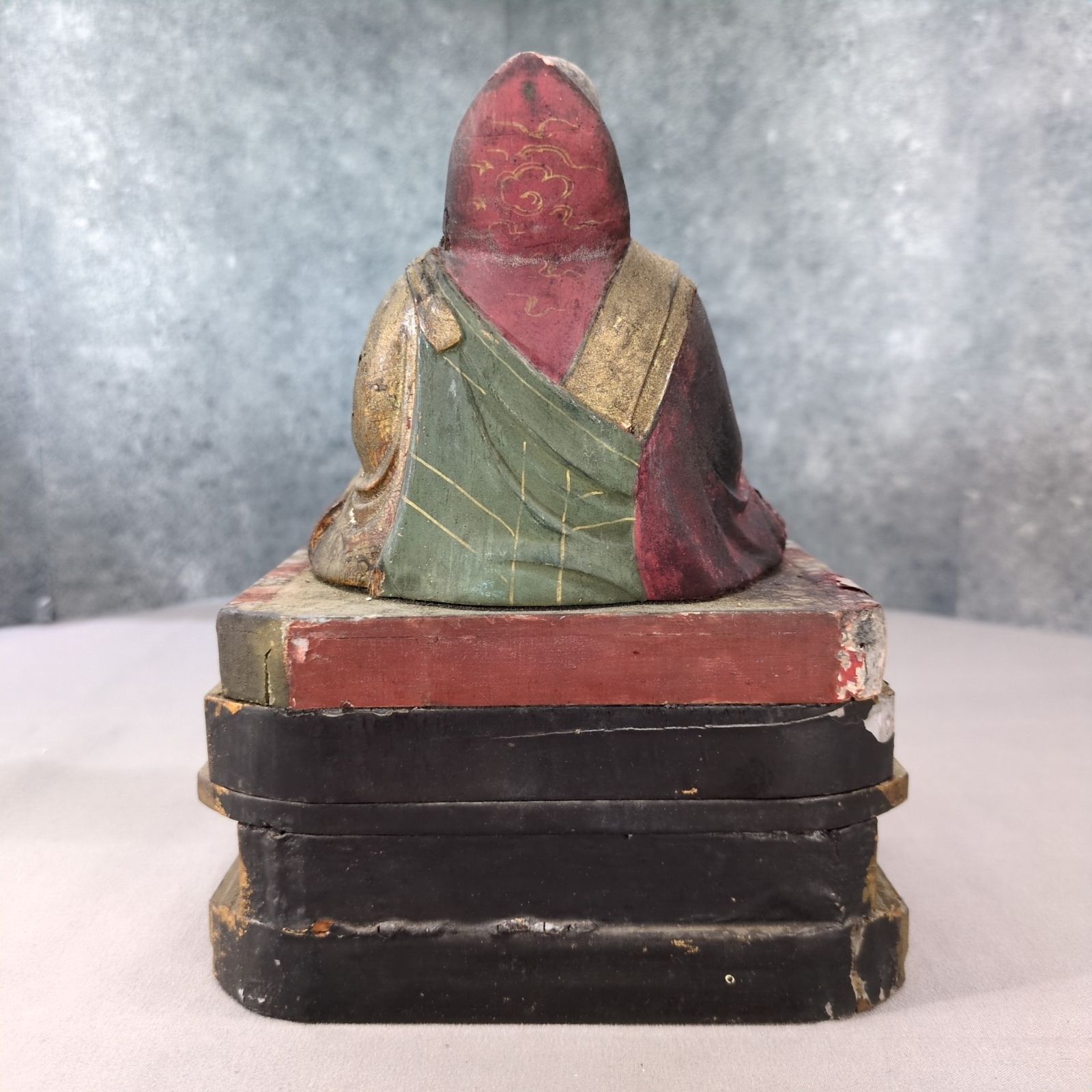 古い木彫り仏像 僧形坐像 台座付き 時代物 骨董 A651 - メルカリ