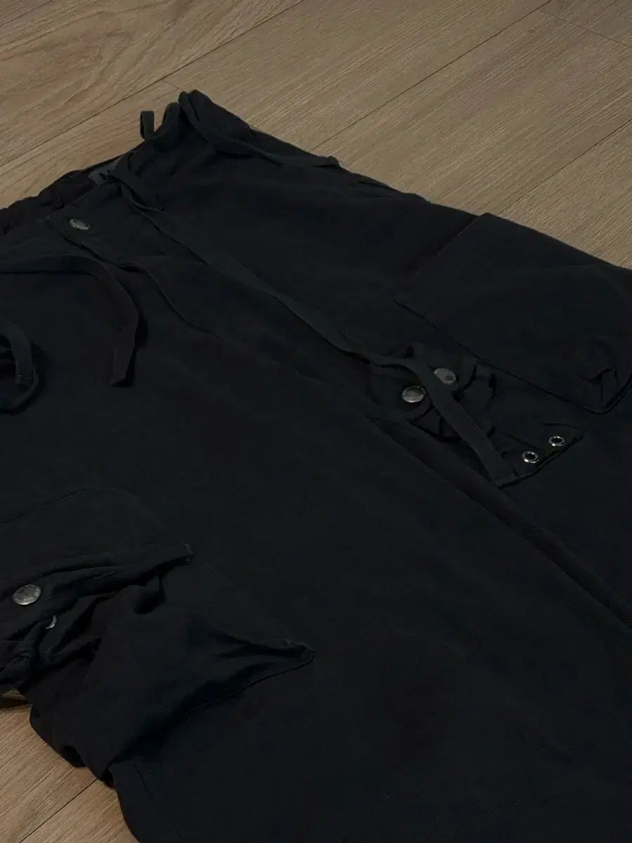 NACHE ストラップ カーゴパンツ