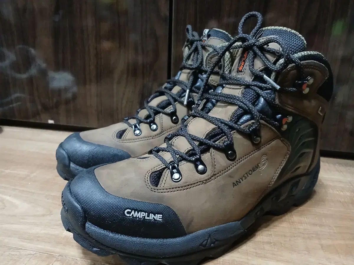 AnyStorm 登山靴 ブラウン 285 mm