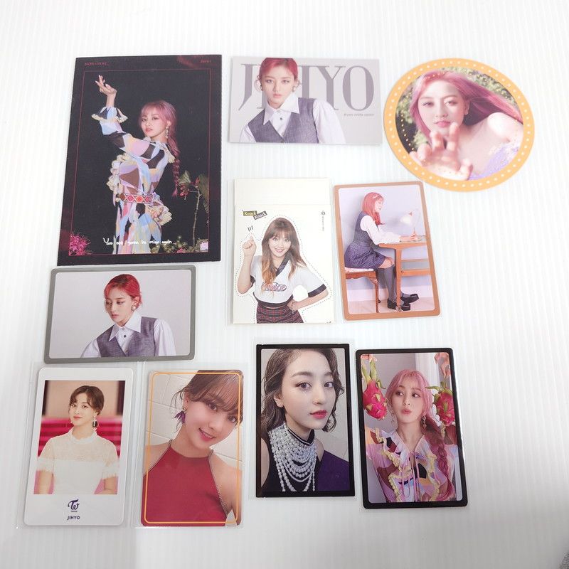 TWICE ジヒョ フォトカードセット JIHYO 【084-241203-sh-06-izu