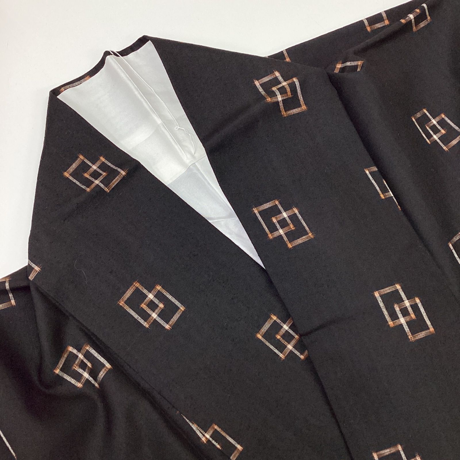 中古品 袷着物 本場久米島紬 証紙つき 正絹 TL寸 R122 - メルカリ