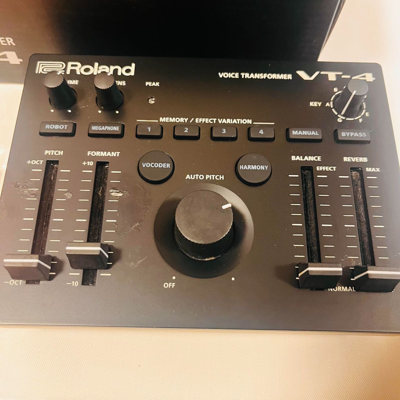 Roland ローランド ボイストランスフォーマー VT-4 No 2803
