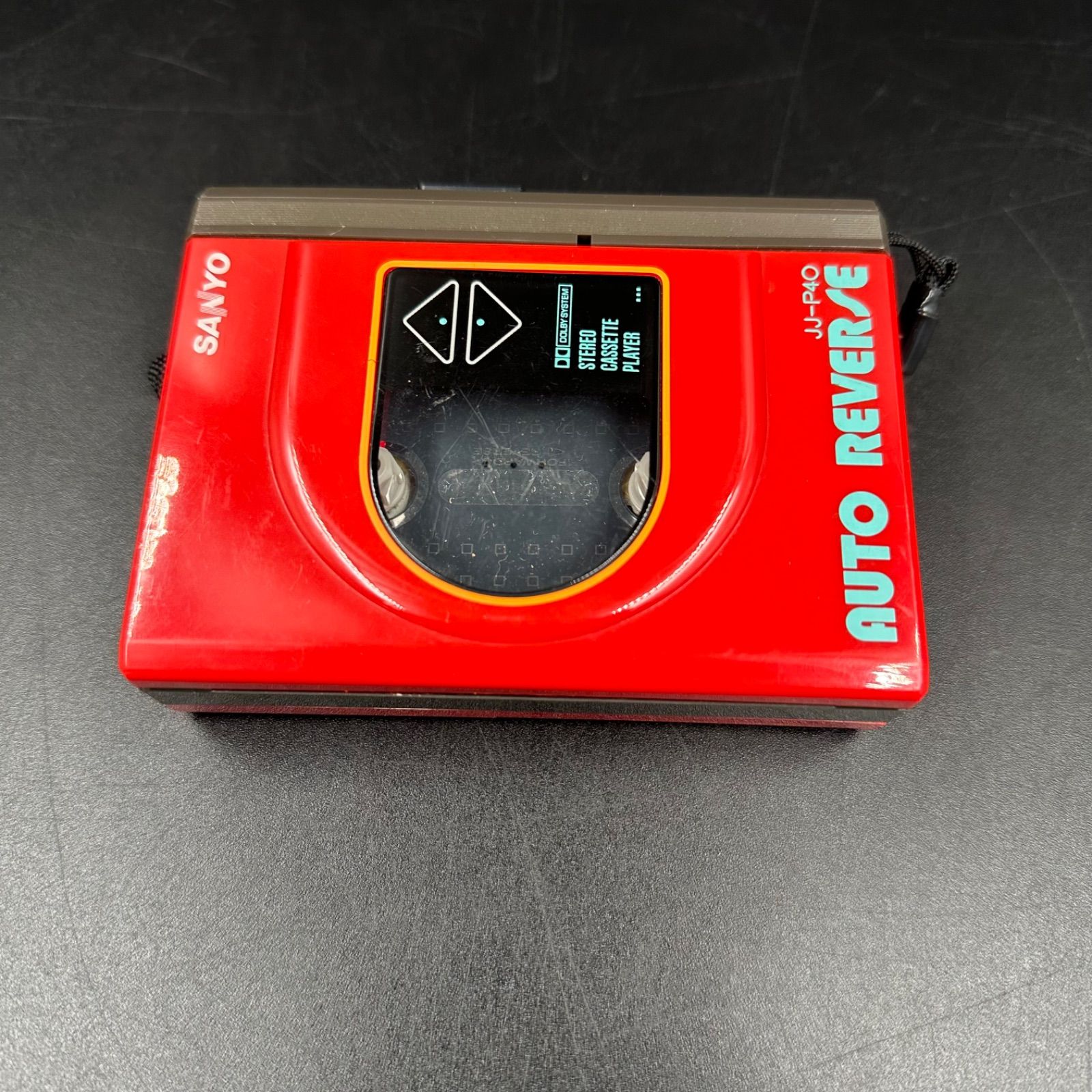 激レア SANYO JJ-P1 カセットプレーヤー レッド 激レア SANYO JJ-P1 カセットプレーヤー レッド