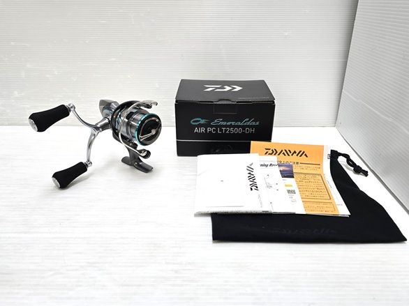 品 ダイワ Daiwa スピニングリール 25 エメラルダス エア PC LT 2500-DH 箱あり 〇YR-19638〇