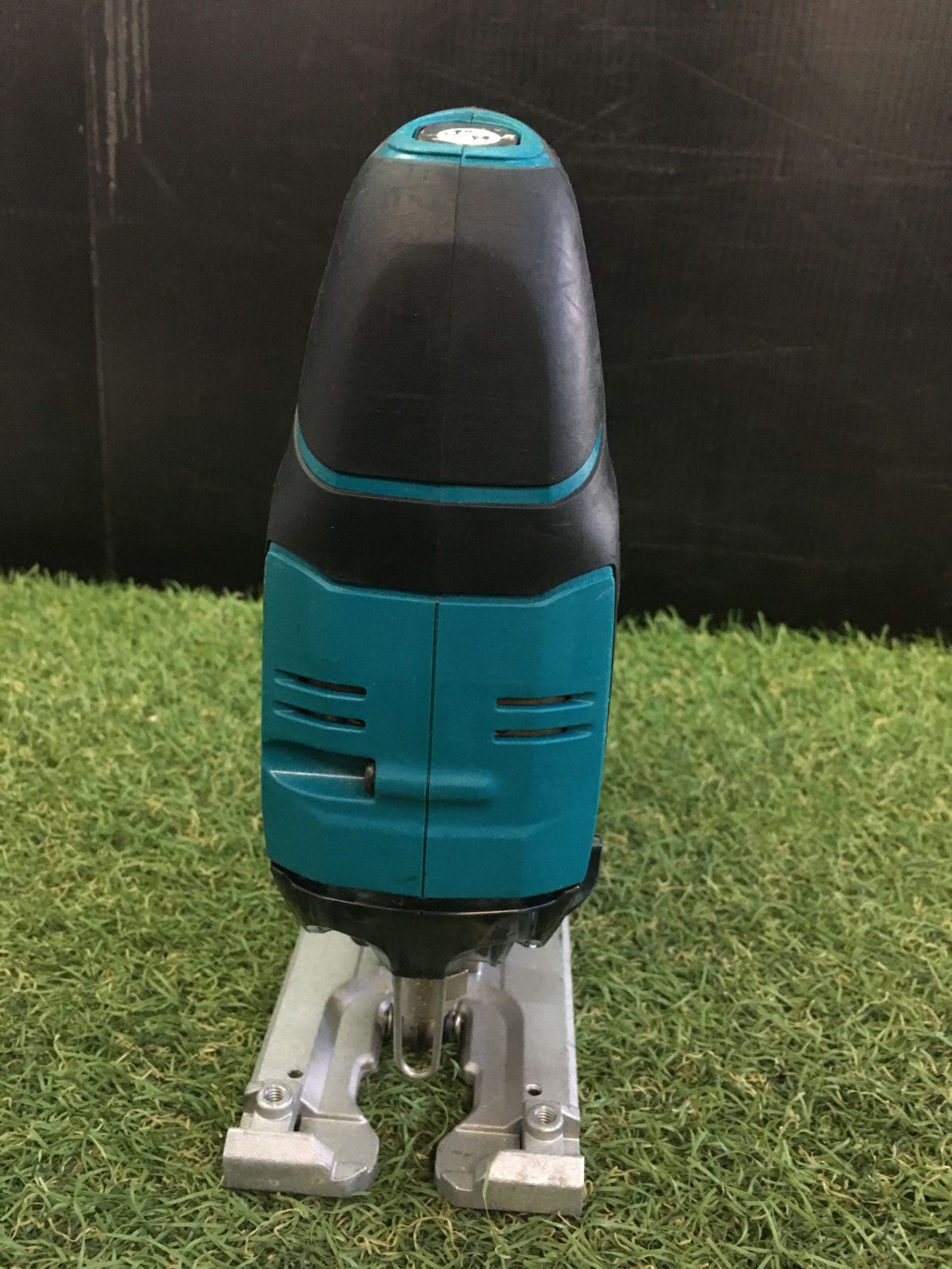  品 0906 makita マキタ 18 v充電式ジグソー 本体のみ JV 182 DZ ジグソー 切断工具 切断機