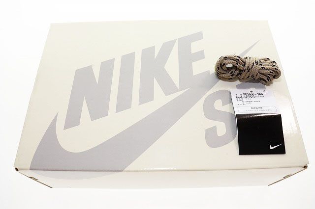 ナイキ NIKE × SUPREME DARWIN LOW DESERT CAMO 26㎝ FQ3000-200