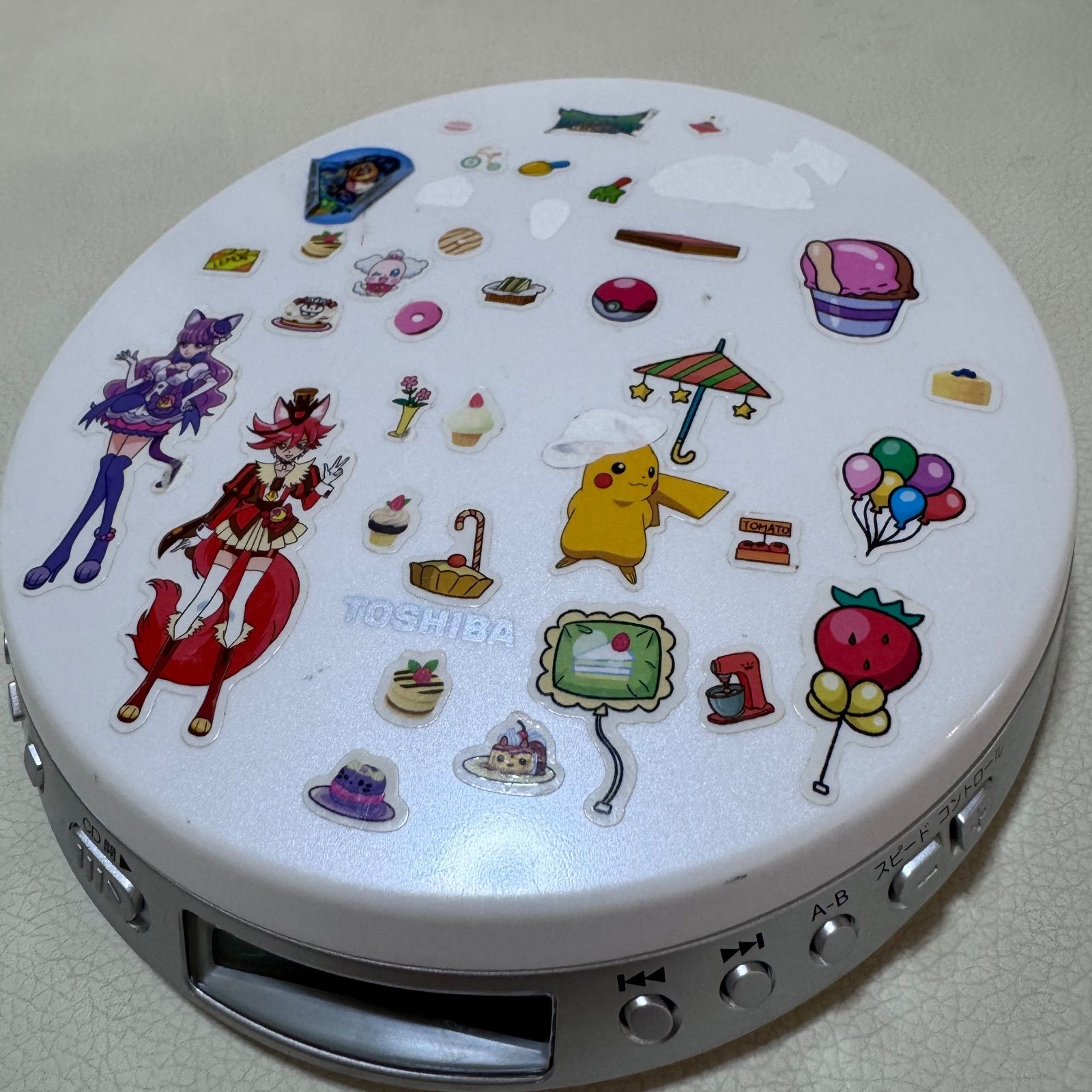 TOSHIBA ポータブルCDプレーヤー TY-P1 新品級】 TOSHIBA ポータブルCDプレーヤー TY-P1 ホワイト 白 - メルカリ