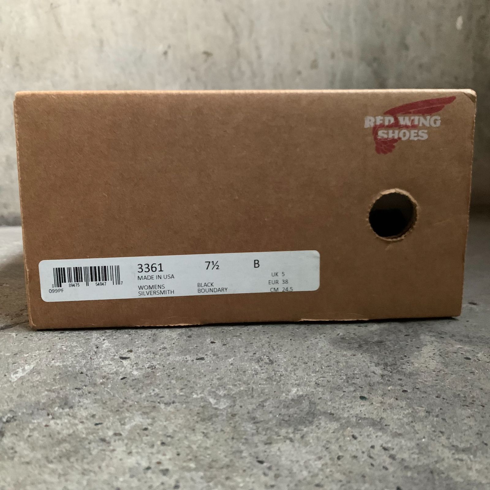 レッドウィング