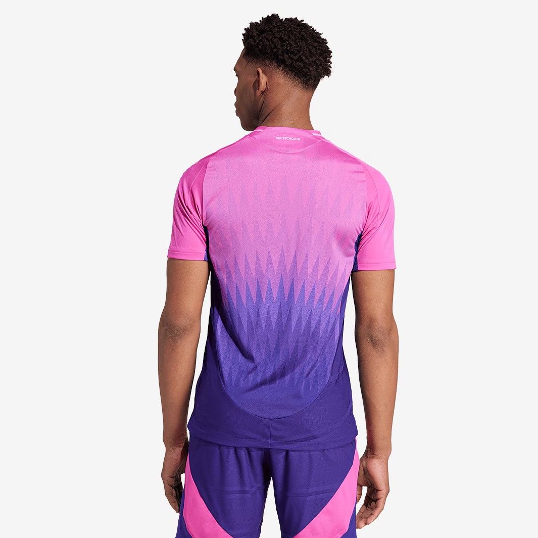 送料無料・匿名配送】adidas ドイツ代表 2024 オーセンティック