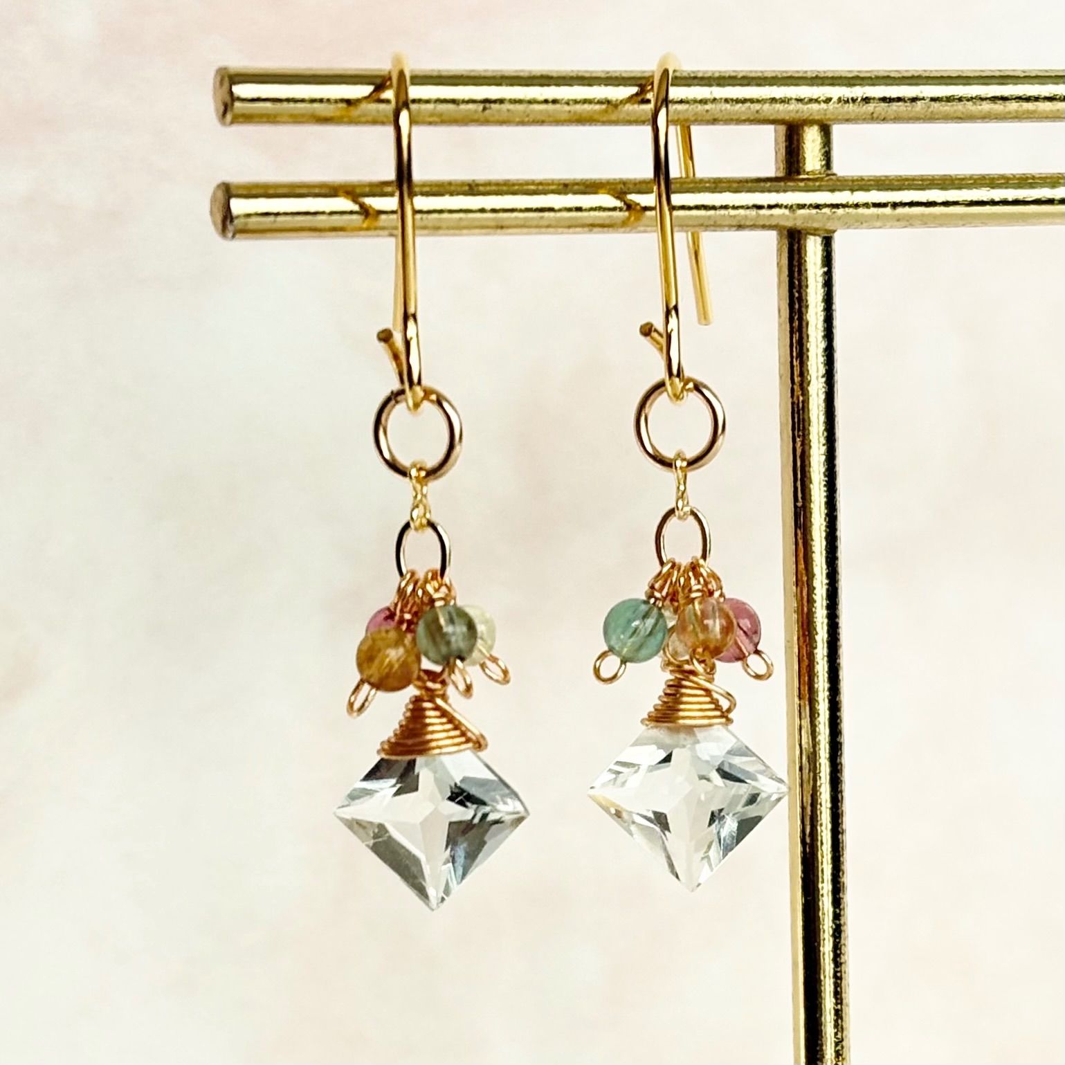 ホワイトトパーズ＆トルマリンのチャーム【14kgf】 - メルカリ