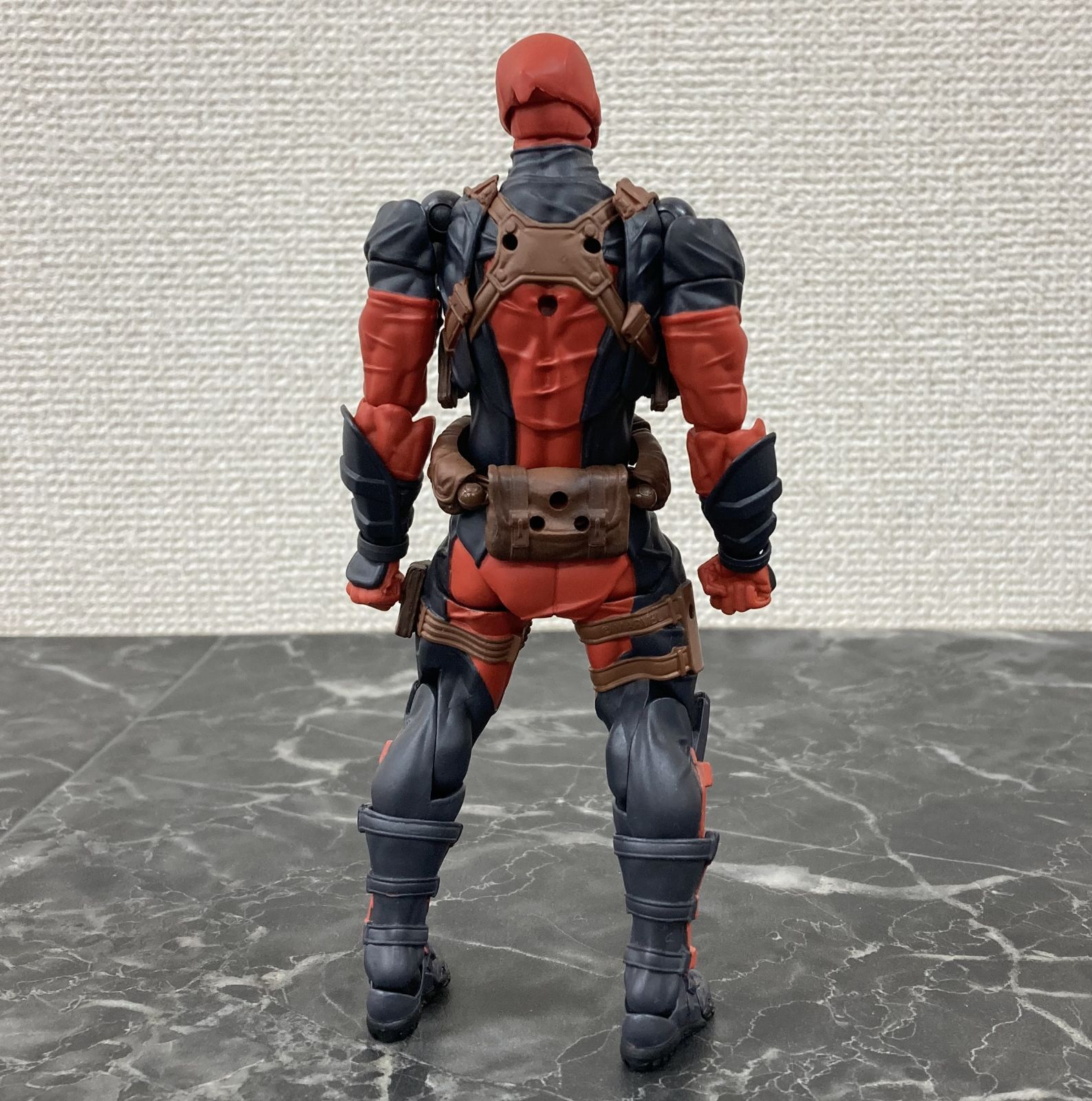 29. フィギュア 海洋堂 デッドプール Ver.2.0 アメイジングヤマグチ