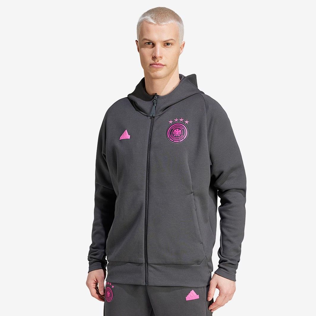 【新品未使用】adidas サッカードイツ代表 パーカー XL 送料無料・匿名配送】adidas ドイツ代表 2024 トラベル FZHD トップ