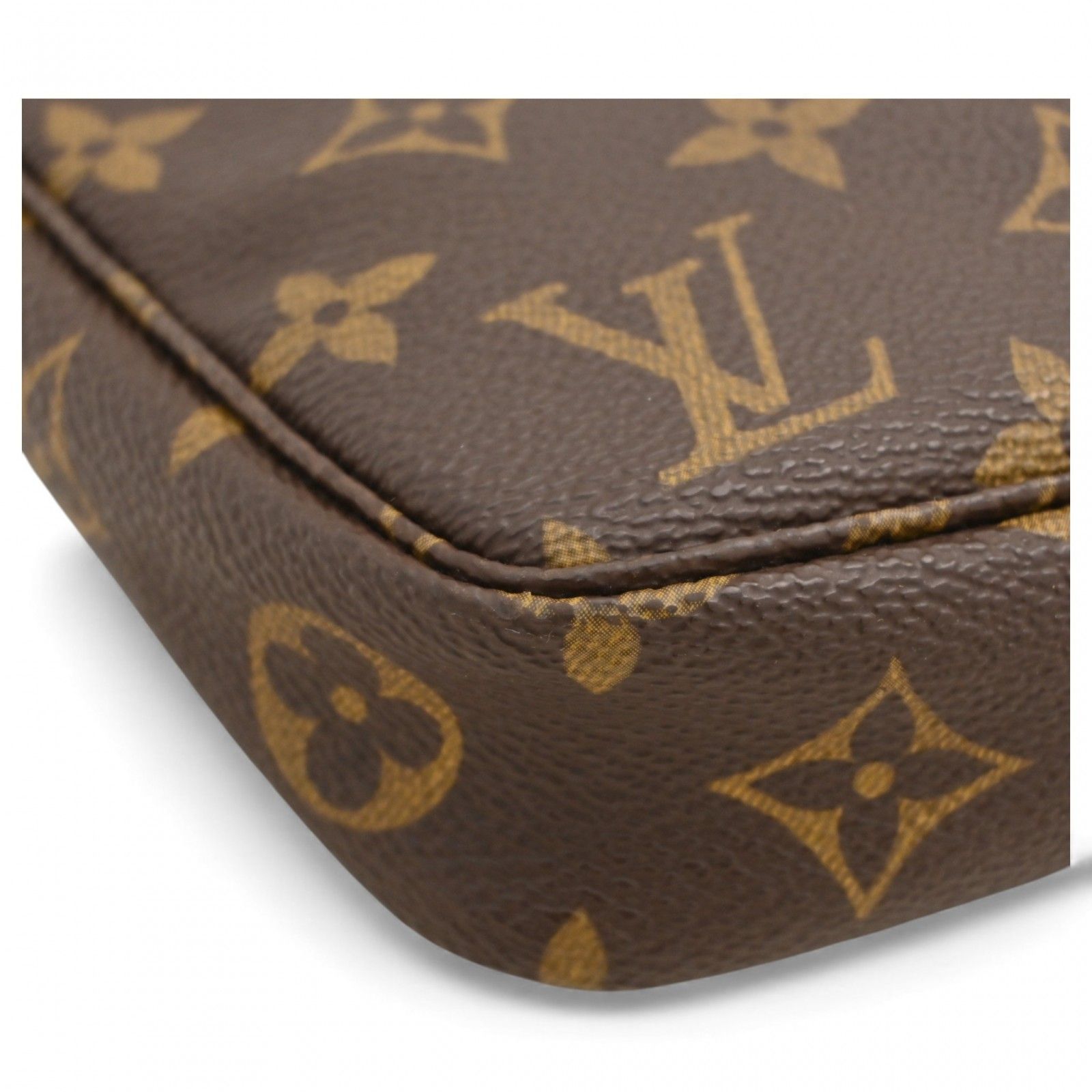 Louis Vuitton モノグラム アクセソワール　ジャンクLV LOUIS VUITTON】ルイヴィトン『モノグラム ミュルティ ポシェット