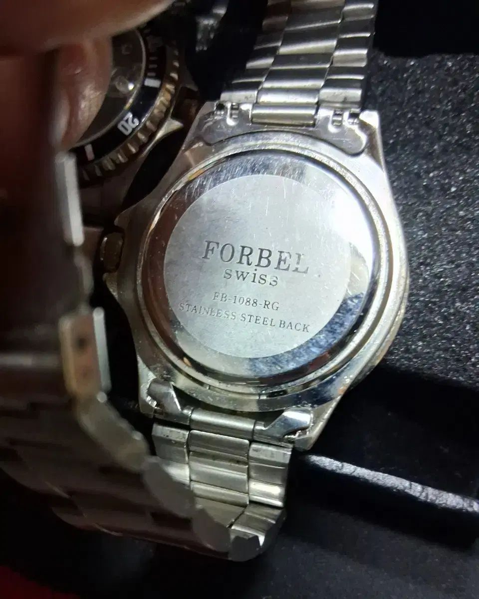 スイスFORBEL ユニセックスセット クォーツ時計