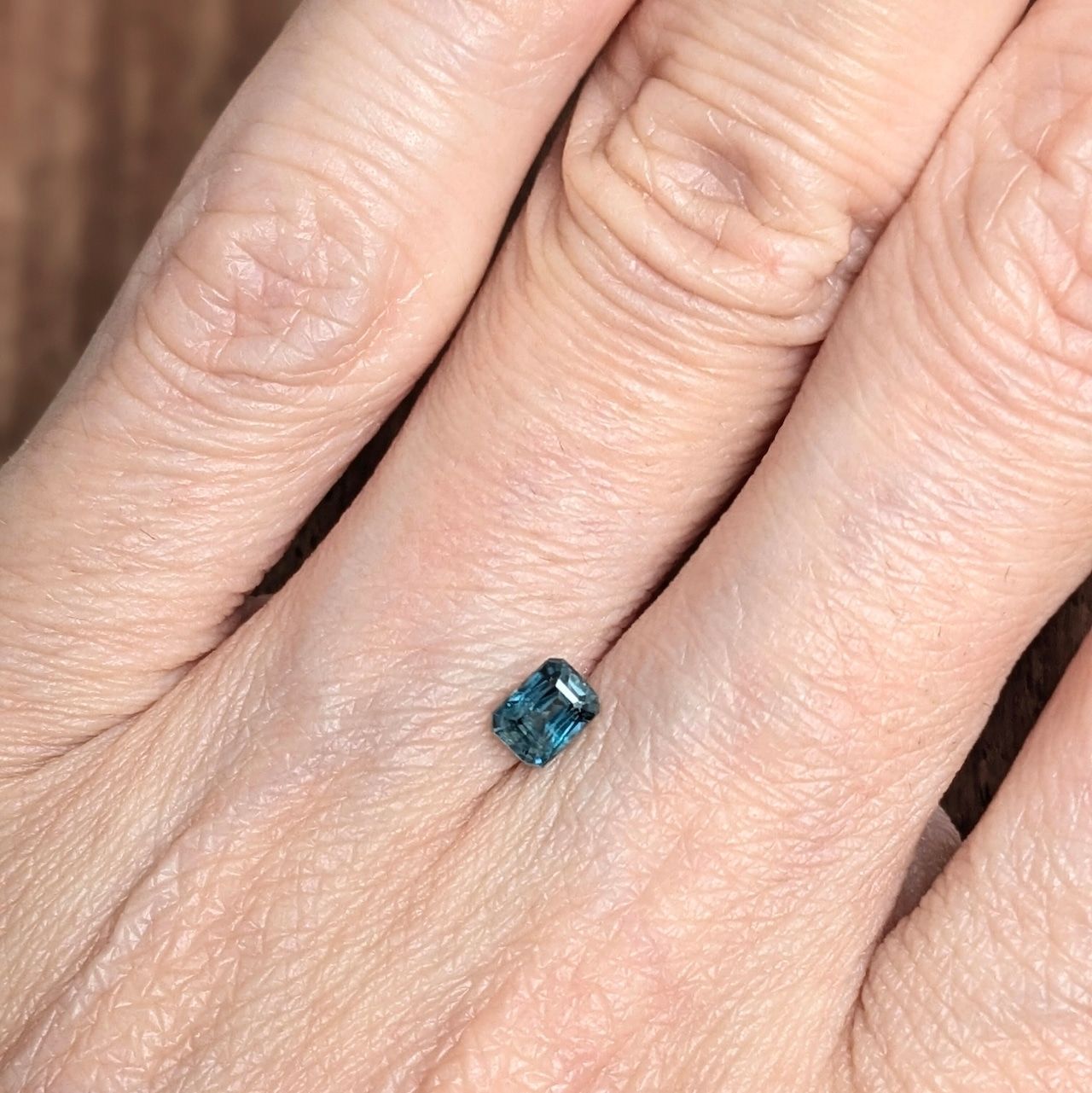 マダガスカル産 0.412