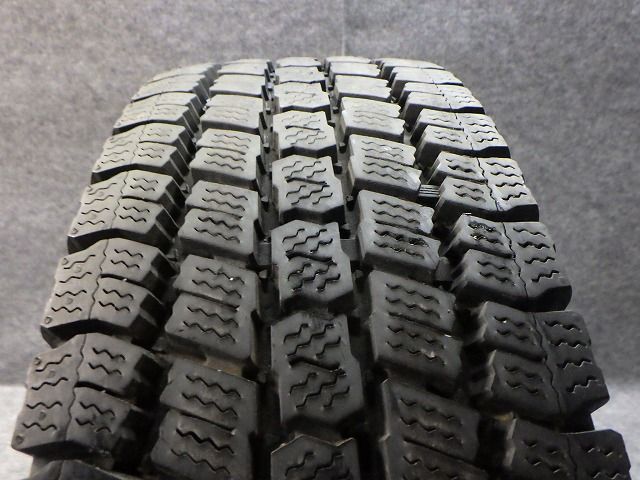 205 70 R 17 5 １１５ １１３LT ２１年製 １本 BS ブリヂストン W 979 溝9