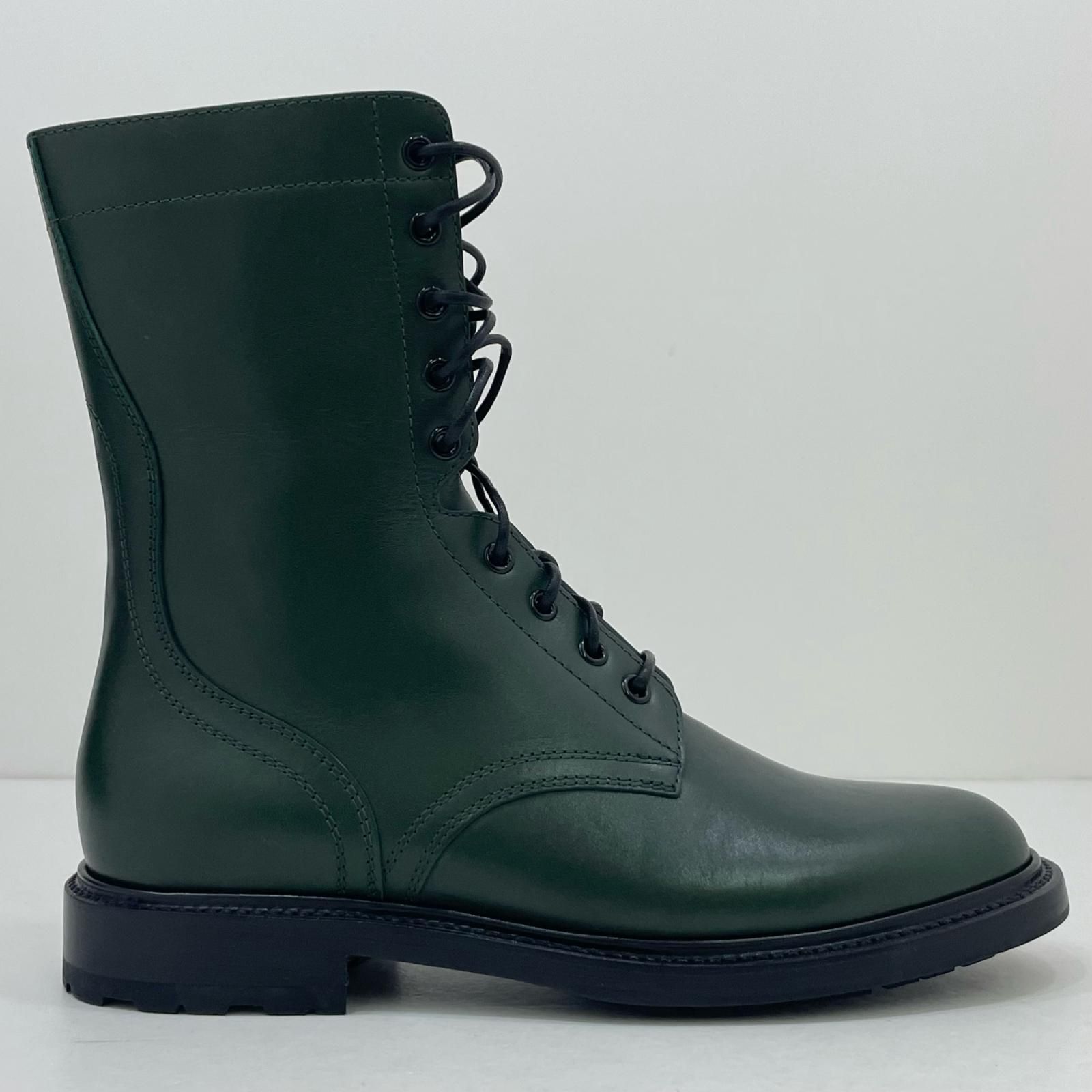 コンバットブーツ