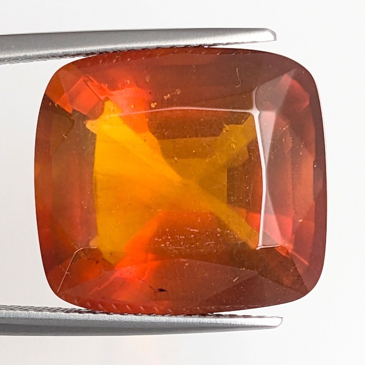 バーマイト 琥珀 ミャンマー産 7.493 ct