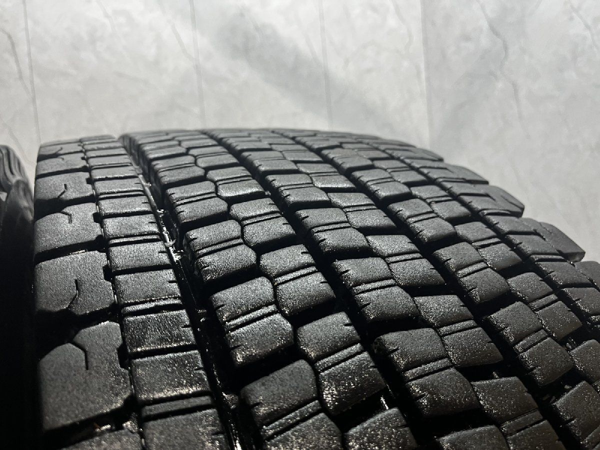 札幌発 可 BS W 900 295 70 R 22 5 151 148 J 5インチ トラックタイヤ スタッドレス 2本 22年製 バリ溝 地山 大型 積載車 KTT 721 その他 タイヤ タイヤ ホイール