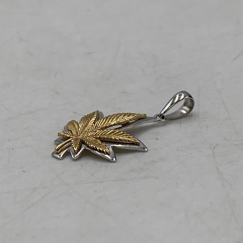 中古品】AVALANCHE アヴァランチ MARIJUANA PENDANT TOP マリファナ