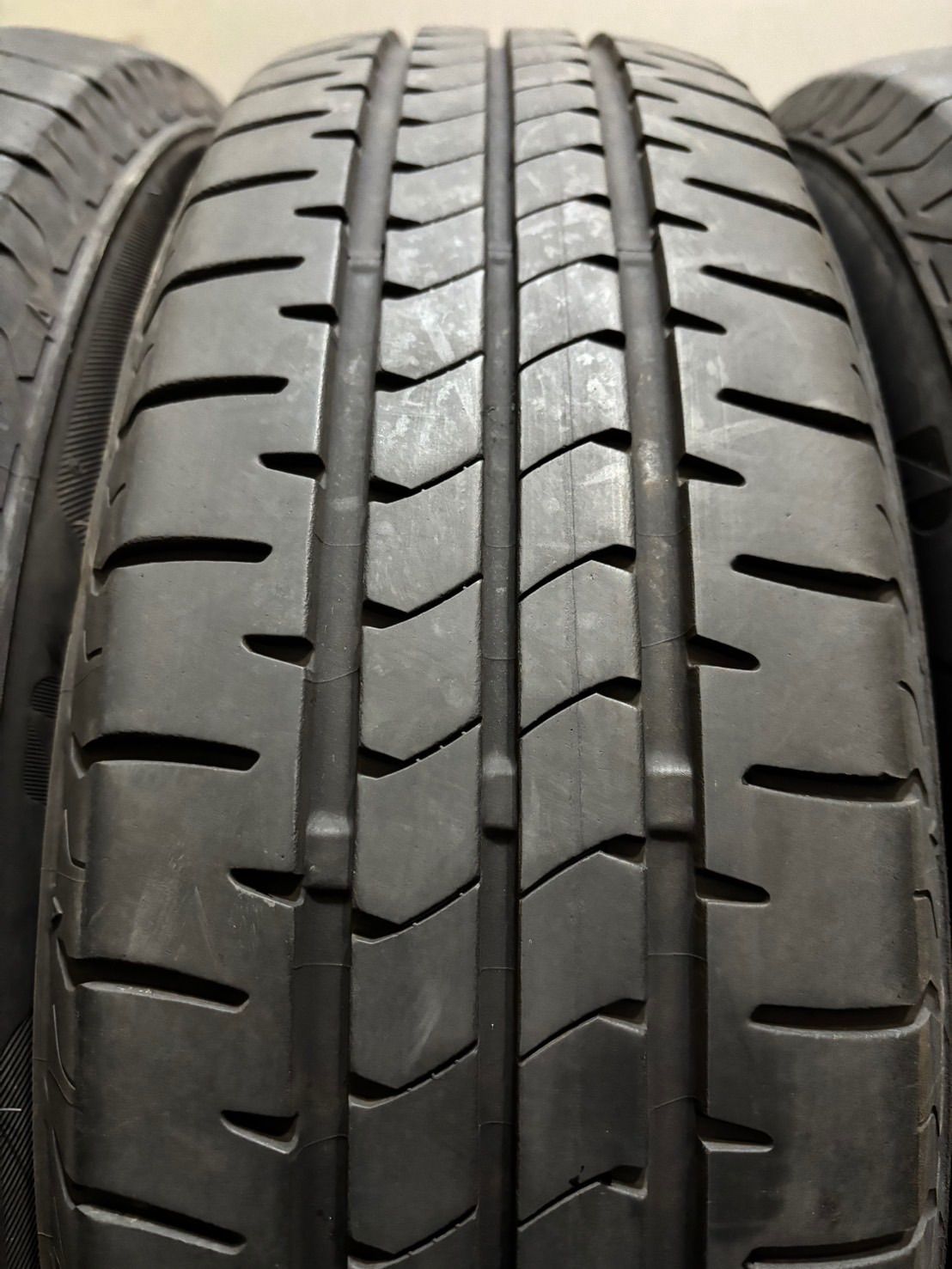  165 70 R 14 NEWNO 23年製 夏タイヤ サマータイヤ 4本 ブリヂストン ヴィッツ ハスラー 3 L 99 14インチ サマータイヤ ノーマルタイヤ