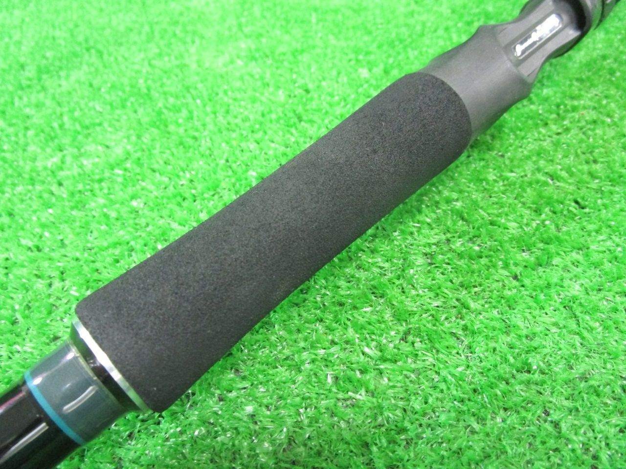 ECH茨 ディヴィジョン×