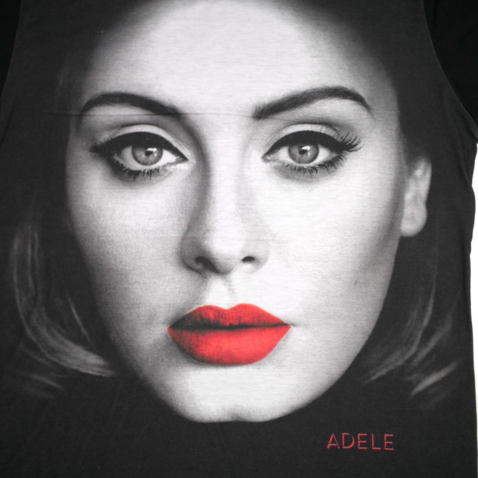 5 Makeup Tricks to Make Eyes Look Smaller - HubPages, image size:1600x1600