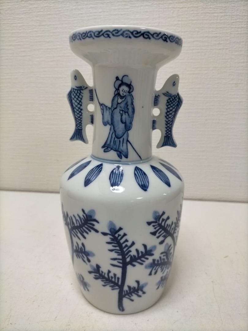 送料無料 西尾瑞豊作 瑞豊造 染付 花入 花瓶 魚耳 双魚耳 人物文 共箱