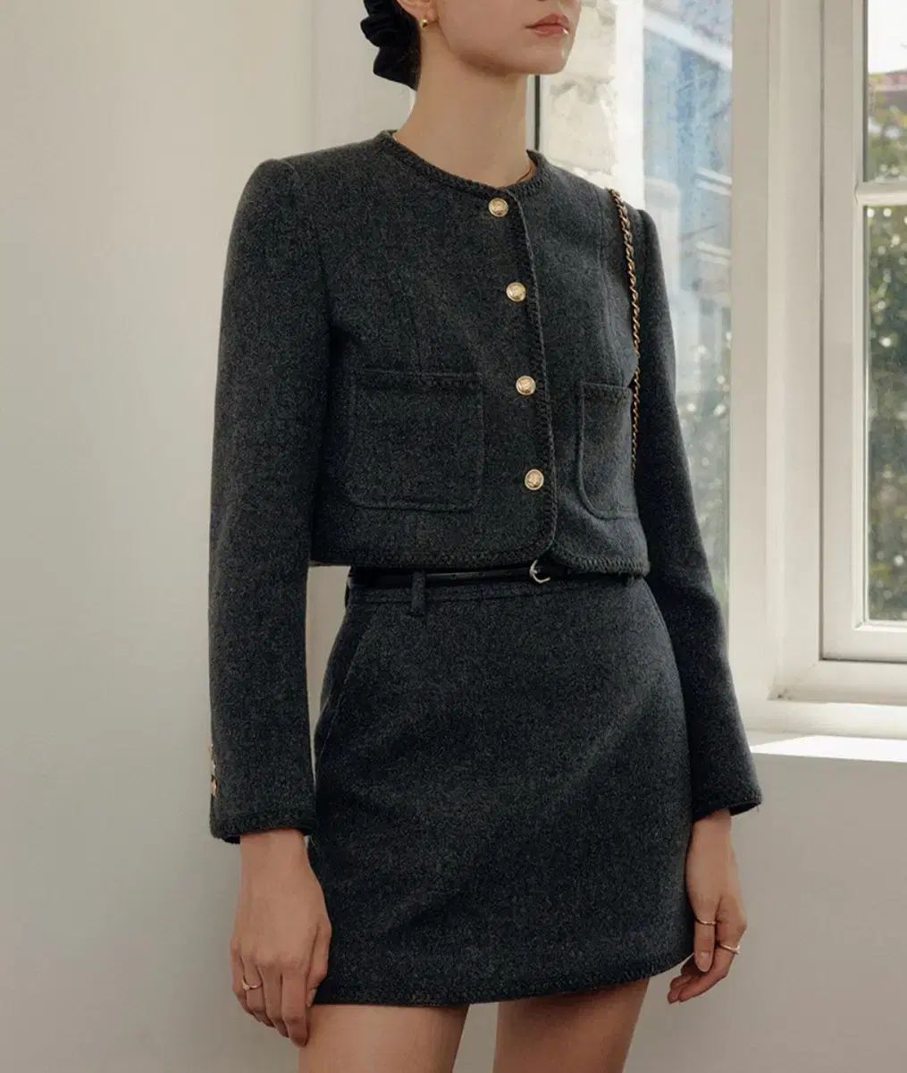 LOOKAST トリミング ウール ジャケット スカート セットアップ ブラック