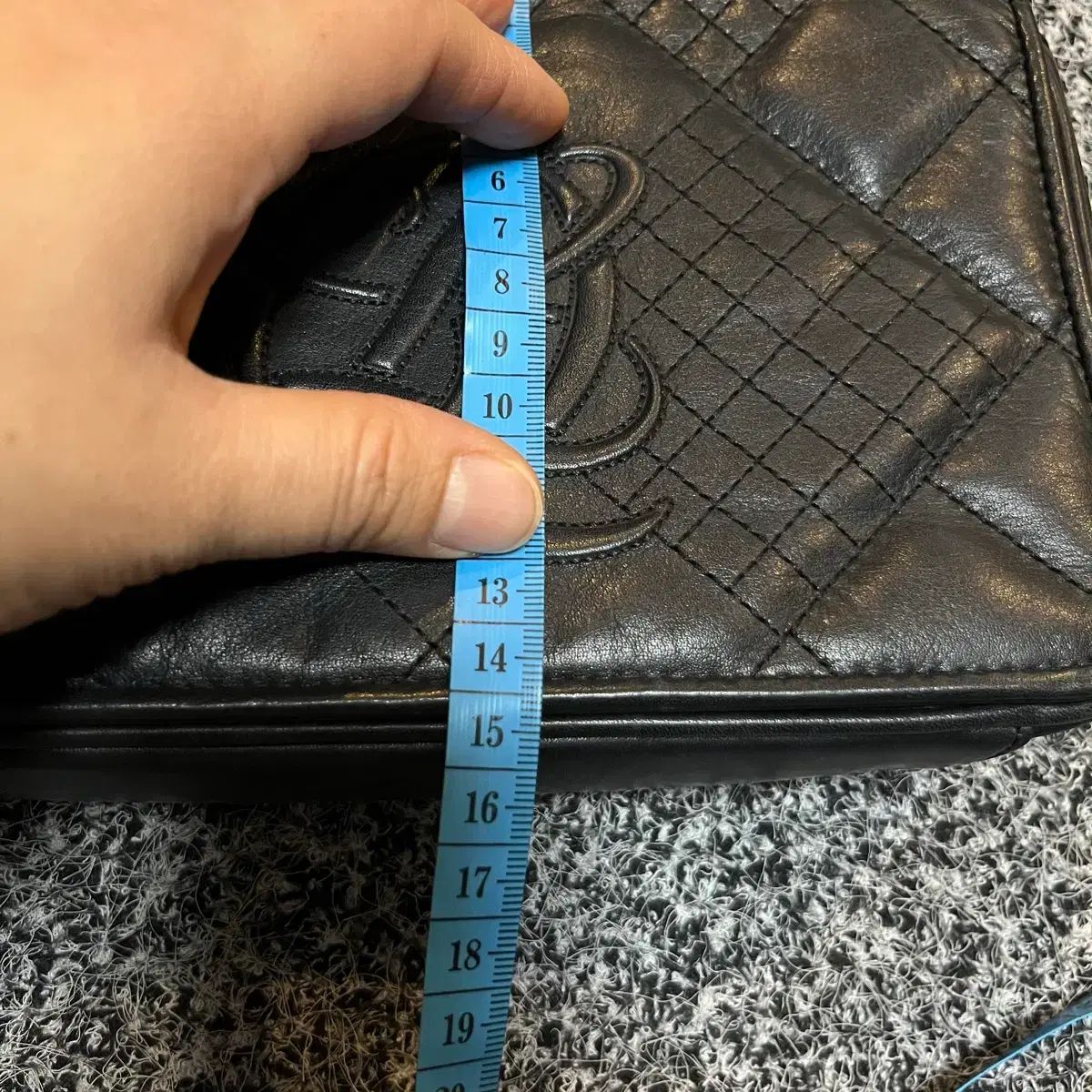 ショルダーバッグ