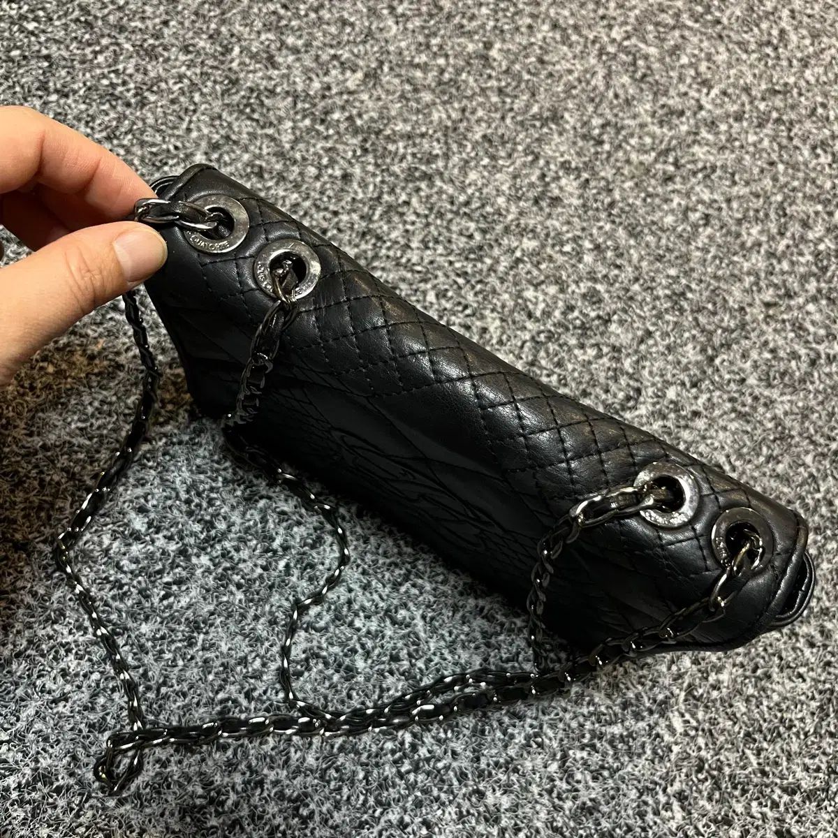 ルイキャトルズ ブラック