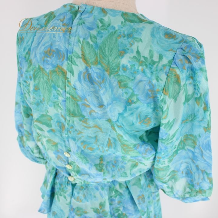 【美品 社交ダンス衣装】上下セット レッスンウェア パーティー EURO 水色 美品 社交ダンス衣装】上下セット レッスンウェア パーティー EURO