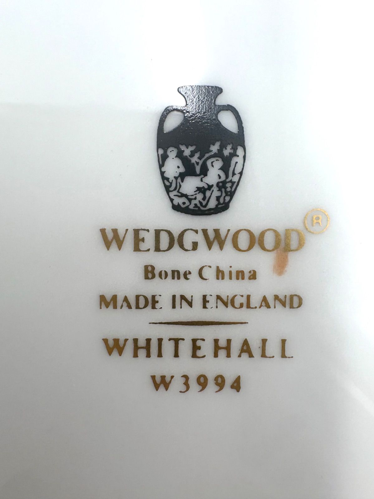 ウェッジウッド ホワイトホール パウダールビー カップ&ソーサー 17.5