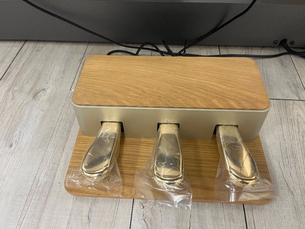  76873 電子ピアノ ROLAND KF 10 KO 18年製 キーボード 電子ピアノ ピアノ