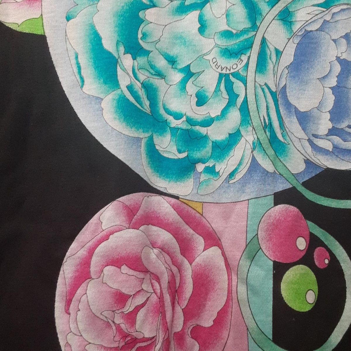 LEONARD レオナール 半袖カットソー サイズLL レディース 黒 ピンク マルチ その他 襟 花柄 ハート ハーフジップ 肩パッド 半袖(Tシャツ) Tシャツ カットソー トップス