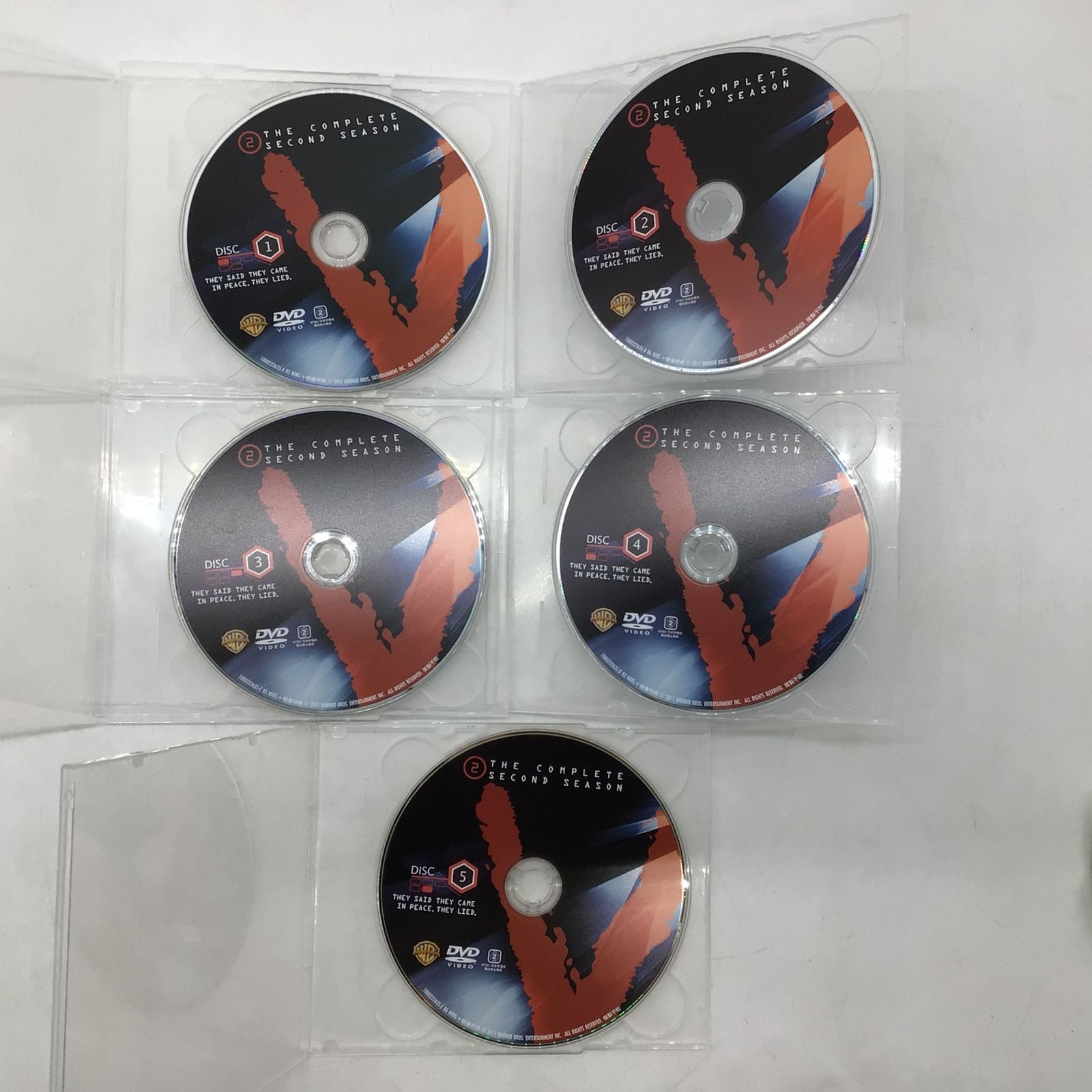 12190 【初回限定生産】V シーズン1-2 コンプリート DVD BOX Soft