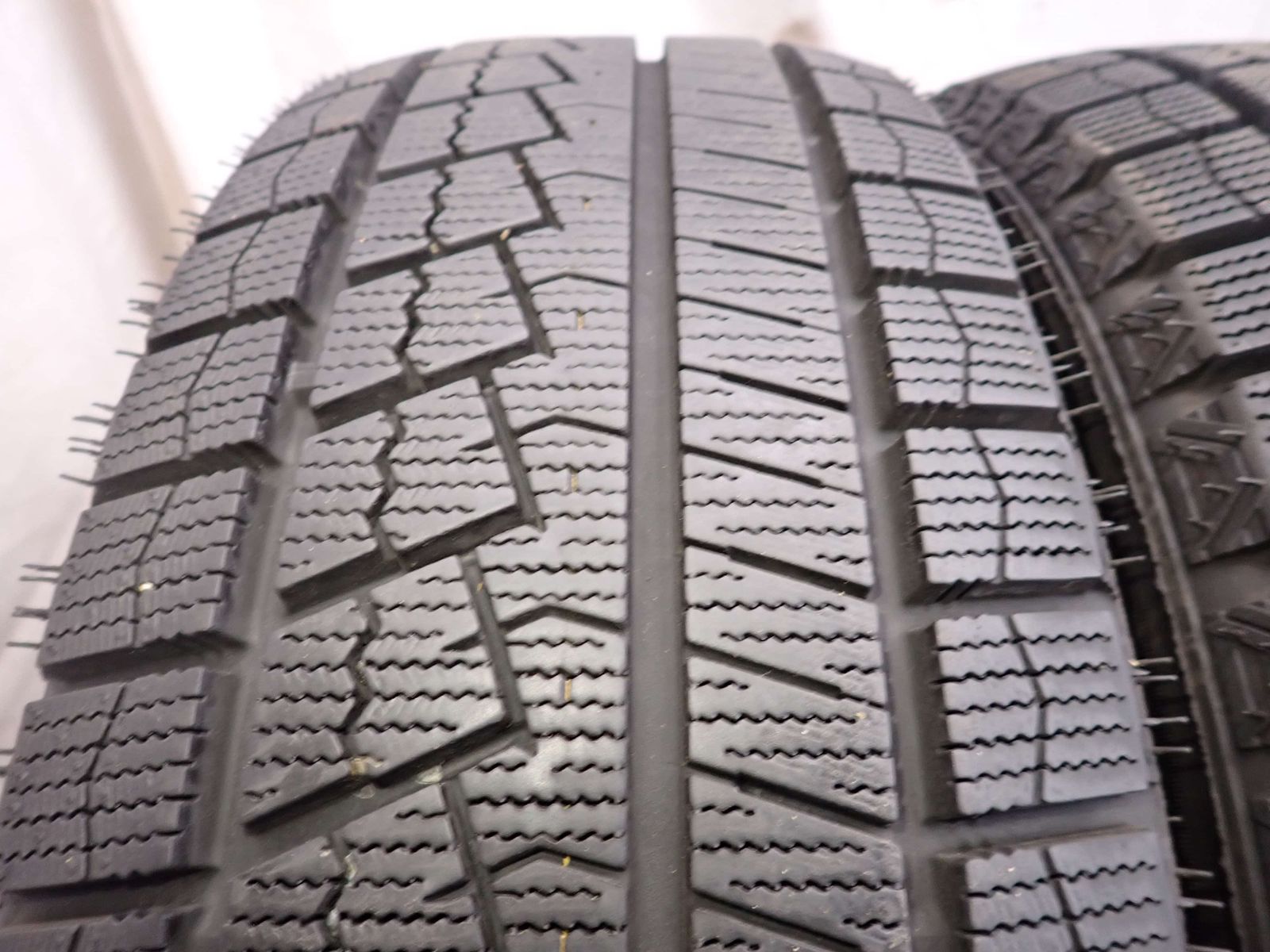 冬4本SET 会社宛 195 65 R 15 91 T ネクセン ice 2 製 ノア ヴォクシー ステップワゴン セレナ アクセラ NO W 0904