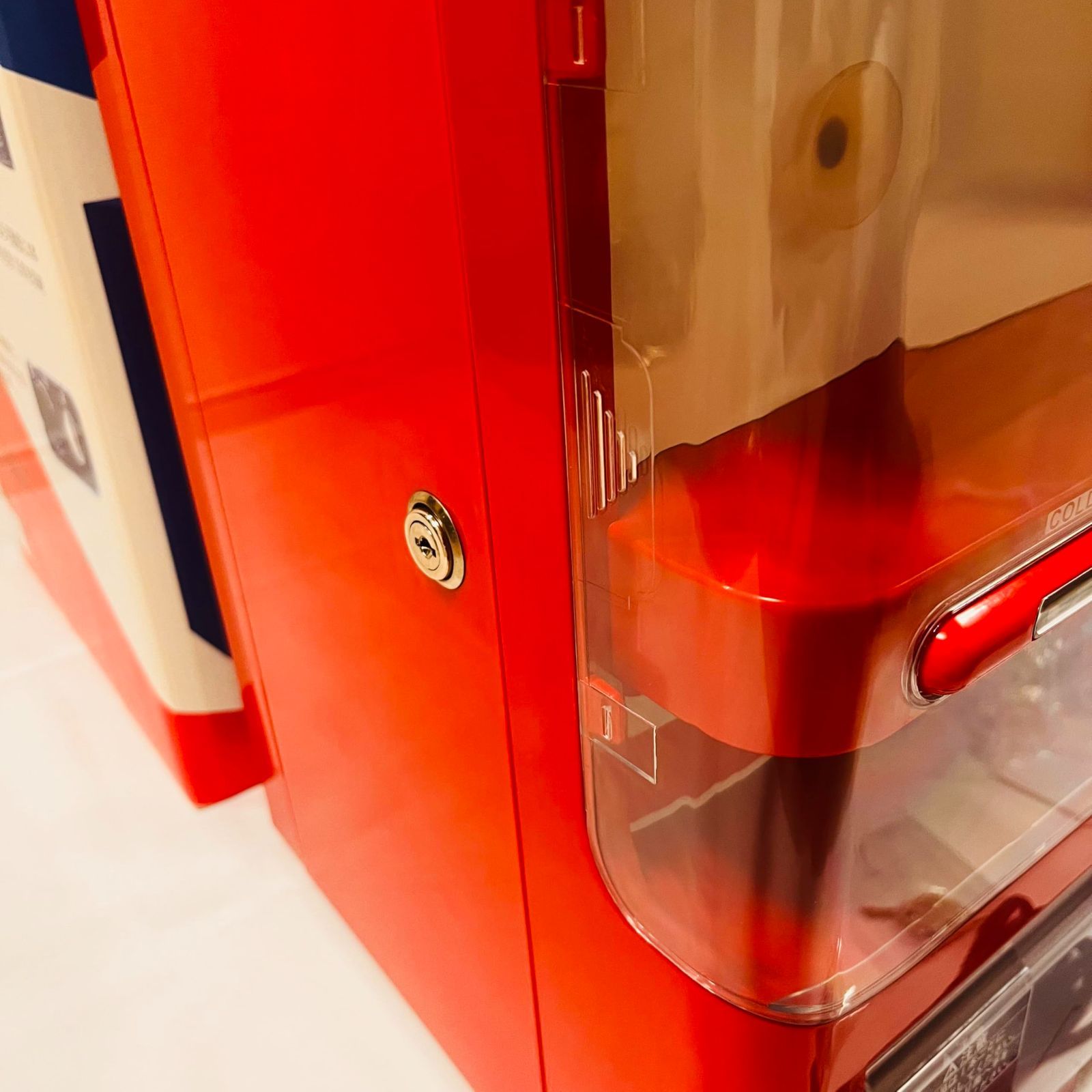 マサオコーポレーション 自動販売機保冷庫(赤) MSO-016R No2867 - メルカリ