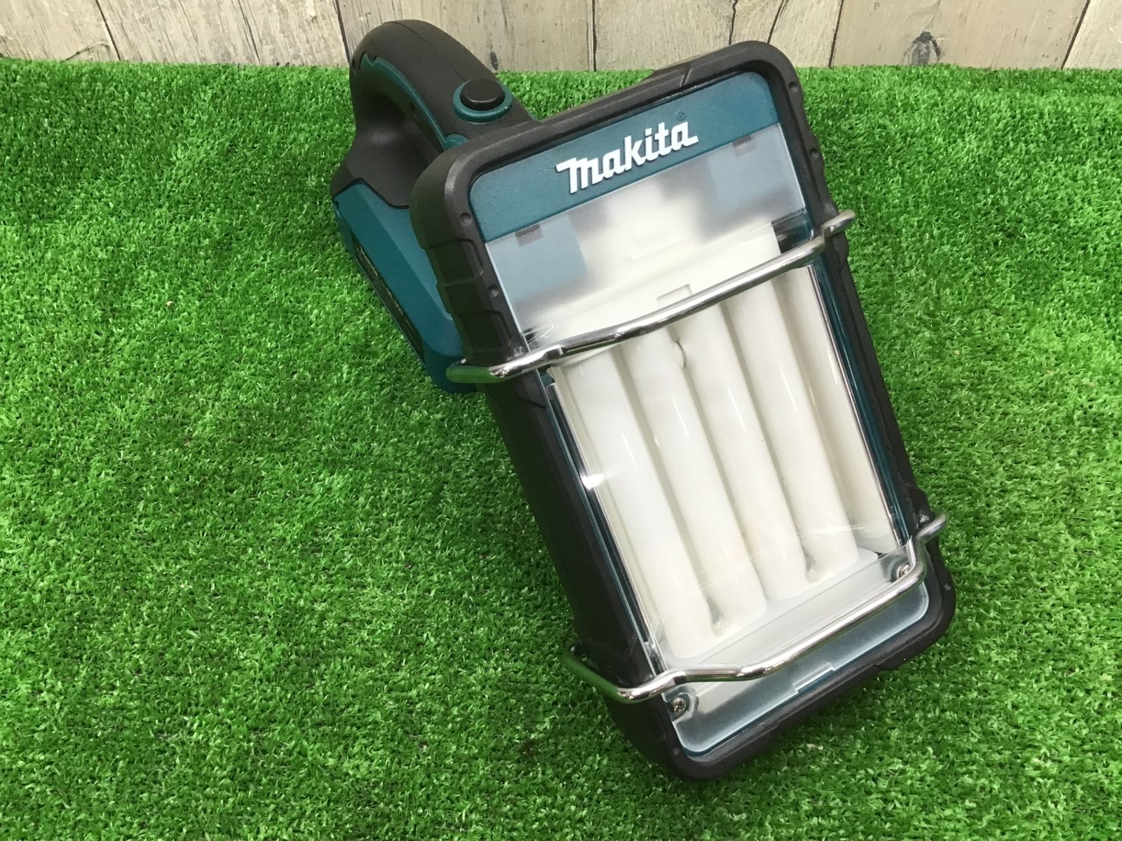 マキタ(makita) コードレス蛍光灯 ML360 ☆マキタ(makita) コードレス