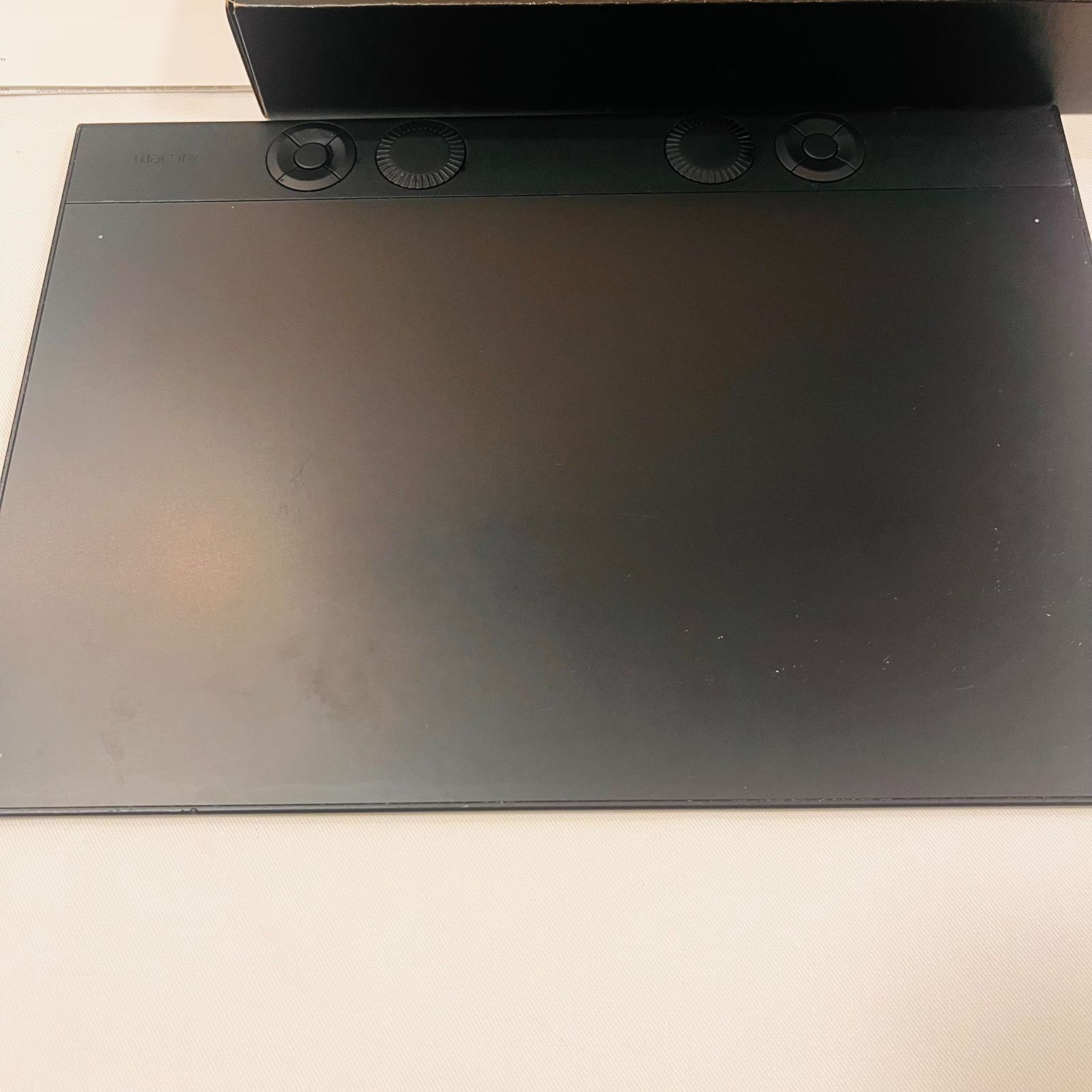 Wacom Intuos Pro medium ワコム ペンタブレット No 2869